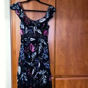 Xs express lace detailed spring summer dress